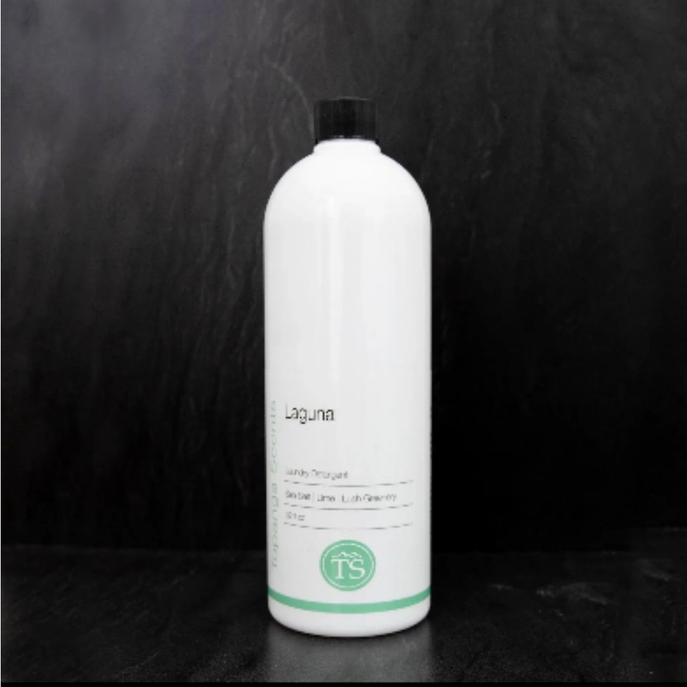NWT Topanga Scents Laguna Laundry Detergent